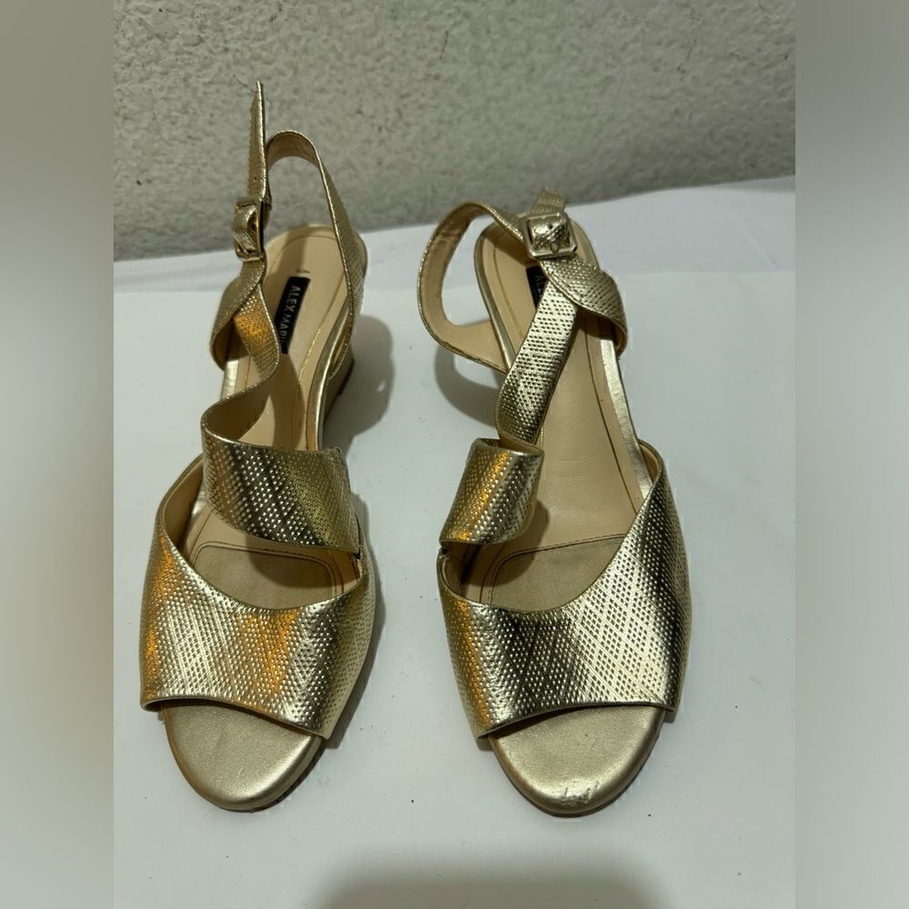 Alex Marie Gold Metallic Wedge Sandals 6M